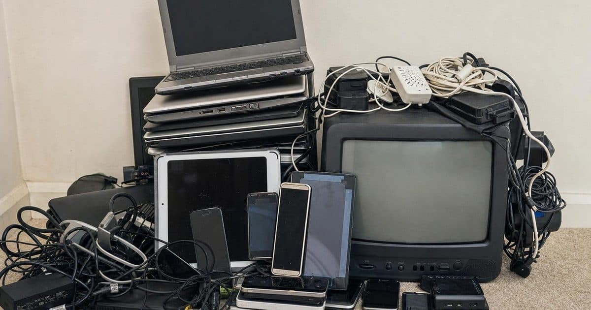 How to recycle electronics in Milton Keynes the right way